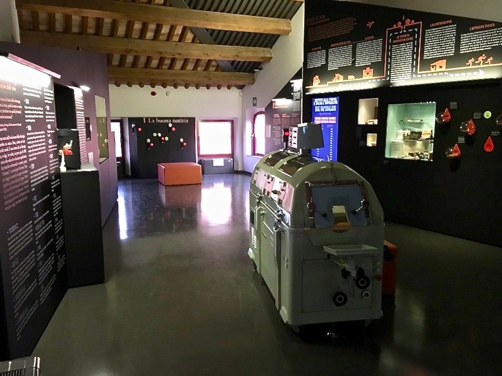 Sala F (4).jpg